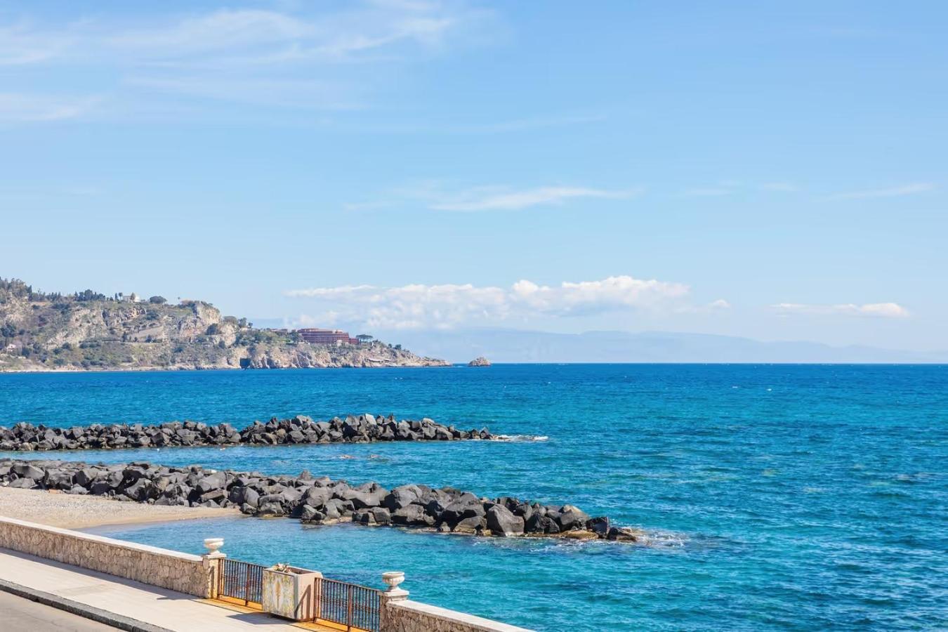 La Gioia Hotel Giardini Naxos Eksteriør billede